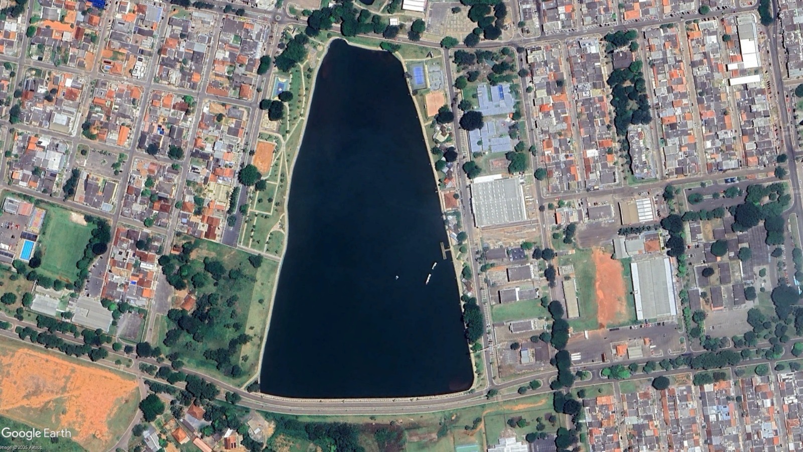 2.6. córrego veredinha. foto divulgação novacap2