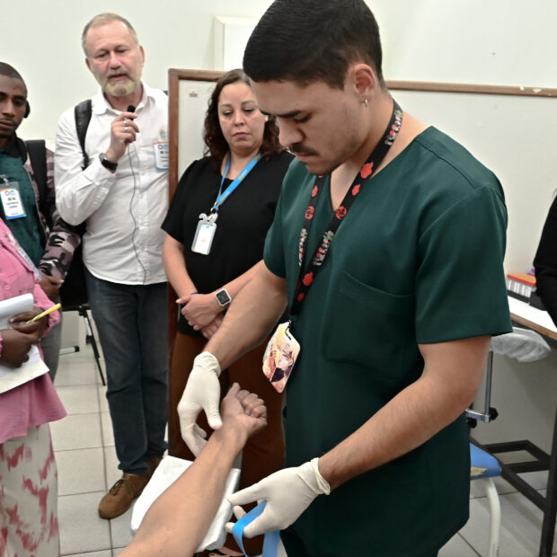 3.6. visita missão comores. foto alberto ruy igesdf