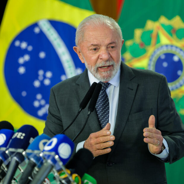 lula durante entrevista coletiva