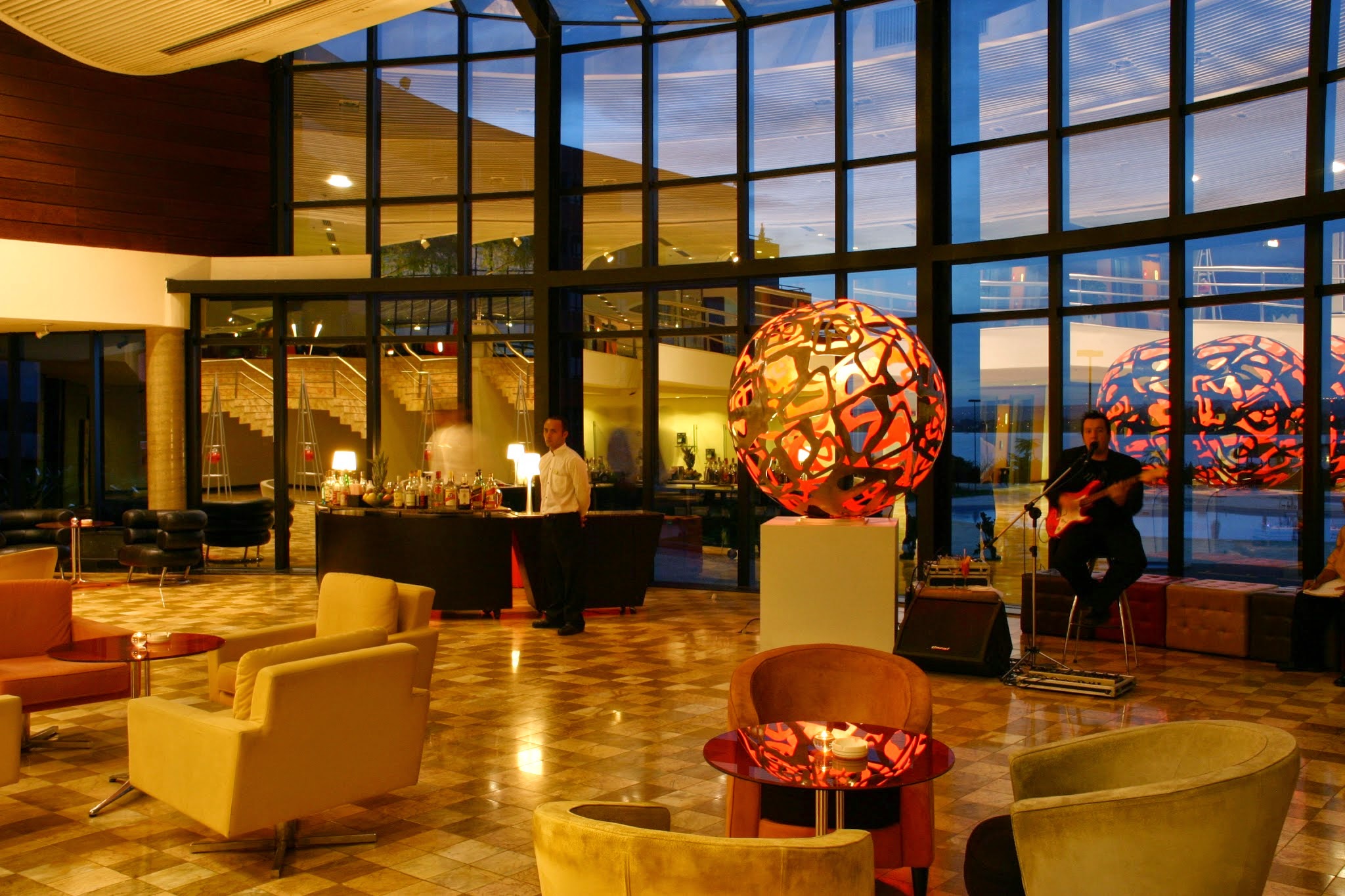 royaltulipalvorada lobby amadeus