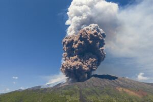italy volcano eruption etna