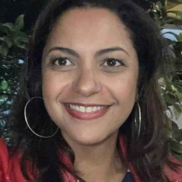 enfermeira brasileira morre após pular de apartamento em chamas em milão