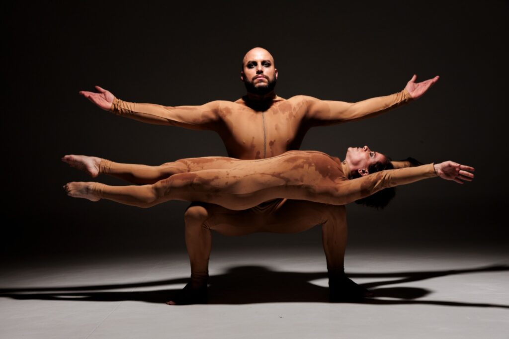 grupo tholl cred juliano kirinus