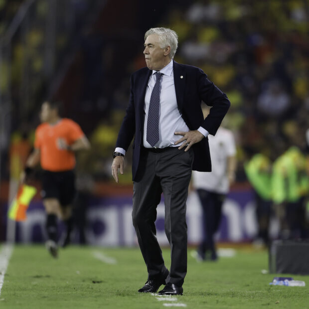 54570499048 37eee9d34f k