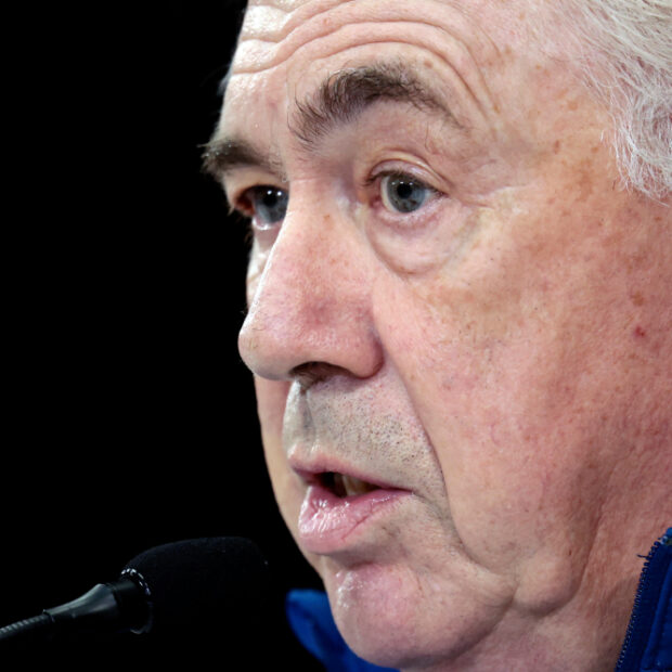 técnico da seleção carlo ancelotti durante entrevista coletiva