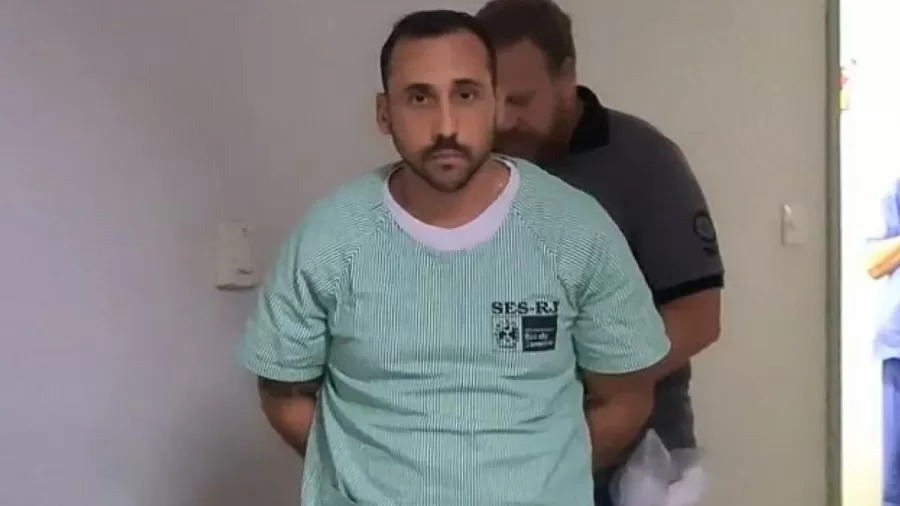 o medico anestesista giovanni quintella bezerra foi filmado estuprando uma paciente durante uma cesa