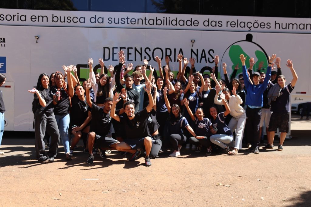 10.6. defensoria nas escolas. dpdf