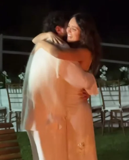 O casal abre o jogo e revela o nome da filha que já está roubando a cena antes mesmo de nascer!