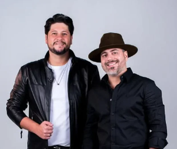 sertanejo léo