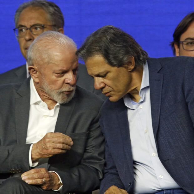 lançamento do programa acredita