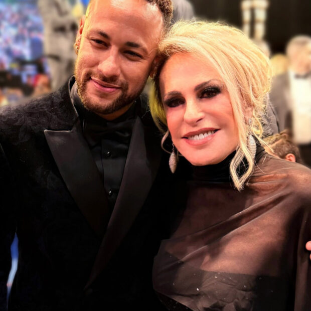 O jogador surpreende a apresentadora no leilão beneficente e pede uma vaguinha na mesa mais famosa das manhãs da TV brasileira!