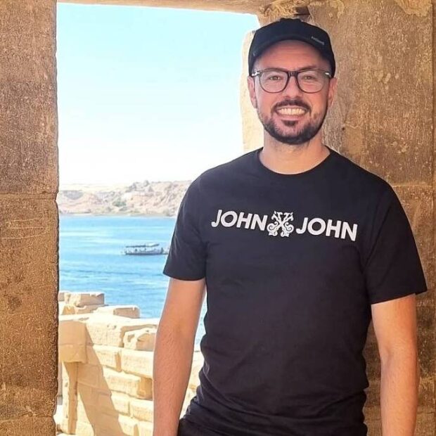 4aace5b0 bd1b 46c2 8f02 8ba88aea8269