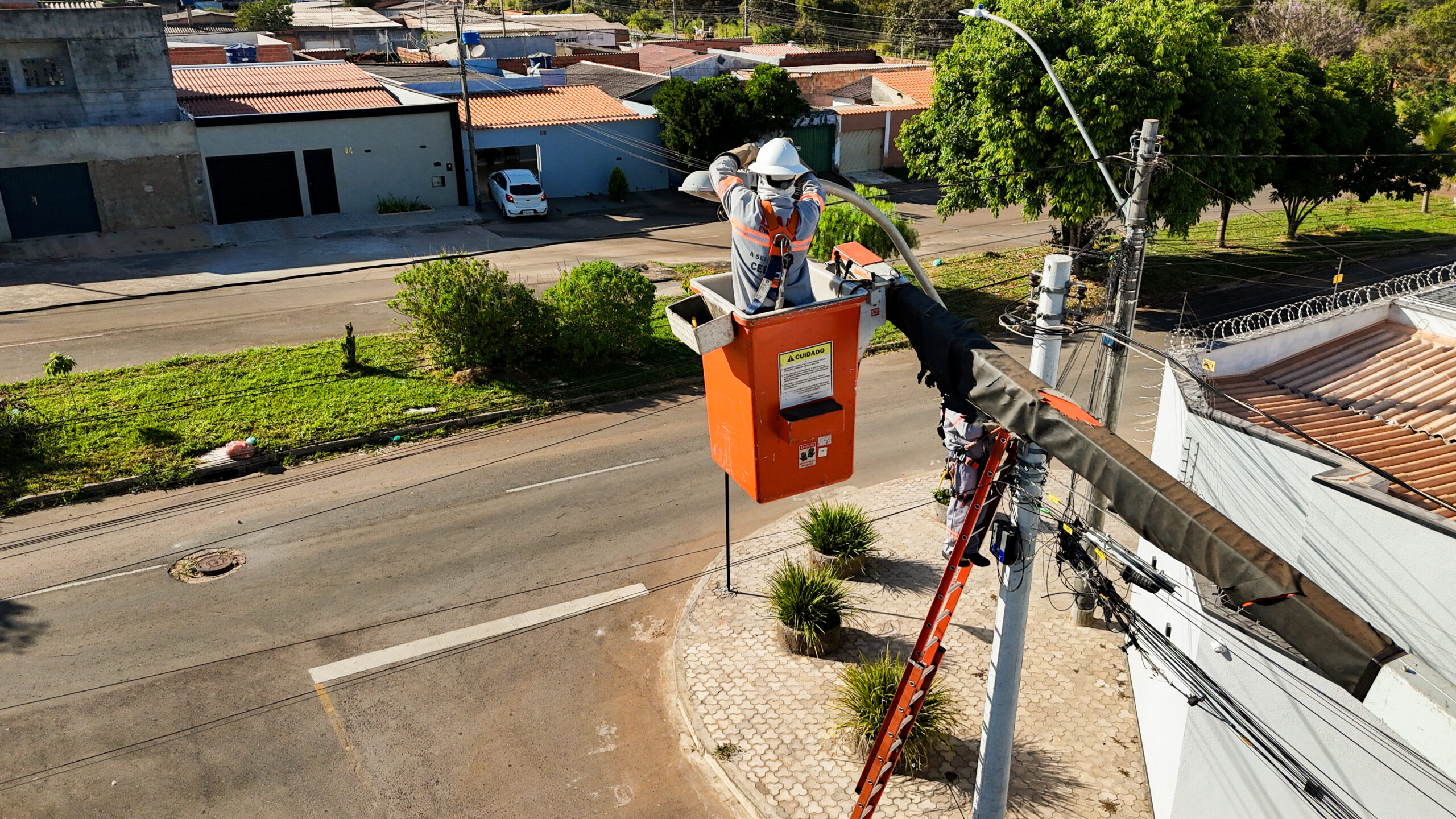 18.6. modernização na iluminação residencial buritis foto gilberto alves ceb ipes (1) energia