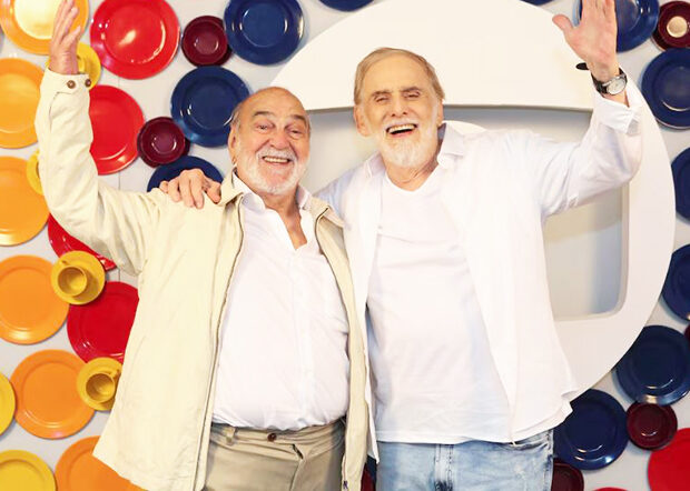 A amizade de décadas dos dois veteranos da teledramaturgia termina com um último adeus comovente.