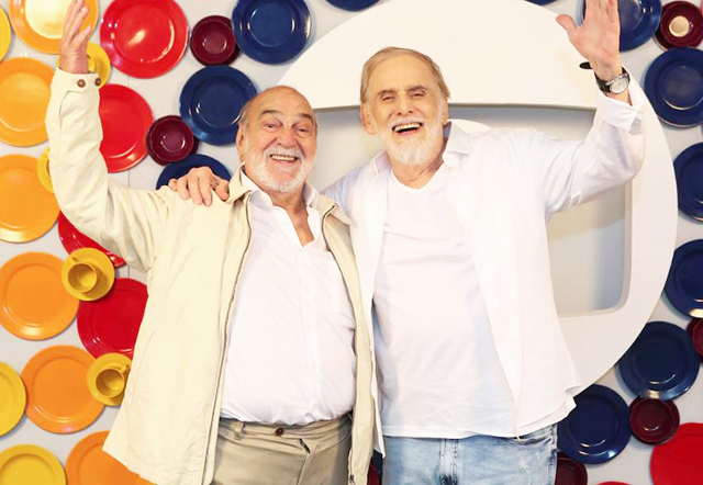 A amizade de décadas dos dois veteranos da teledramaturgia termina com um último adeus comovente.