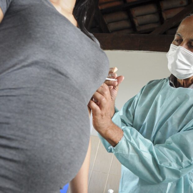 vacinacao de gestantes e puerperas. foto geovana albuquerque arquivo agencia saude df