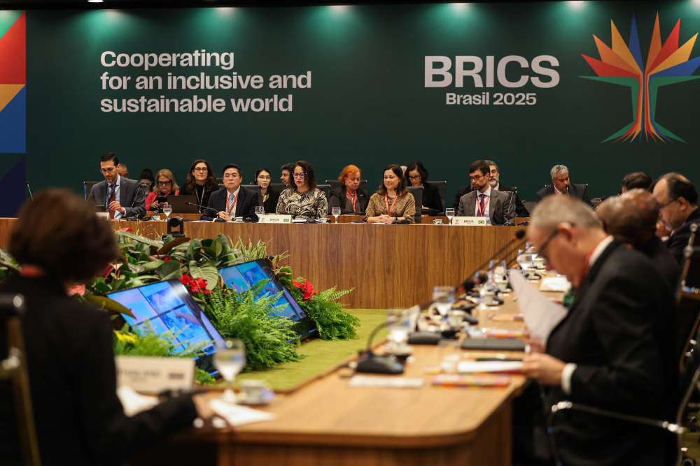 reunião de ministros de ciência, tecnologia do brics.