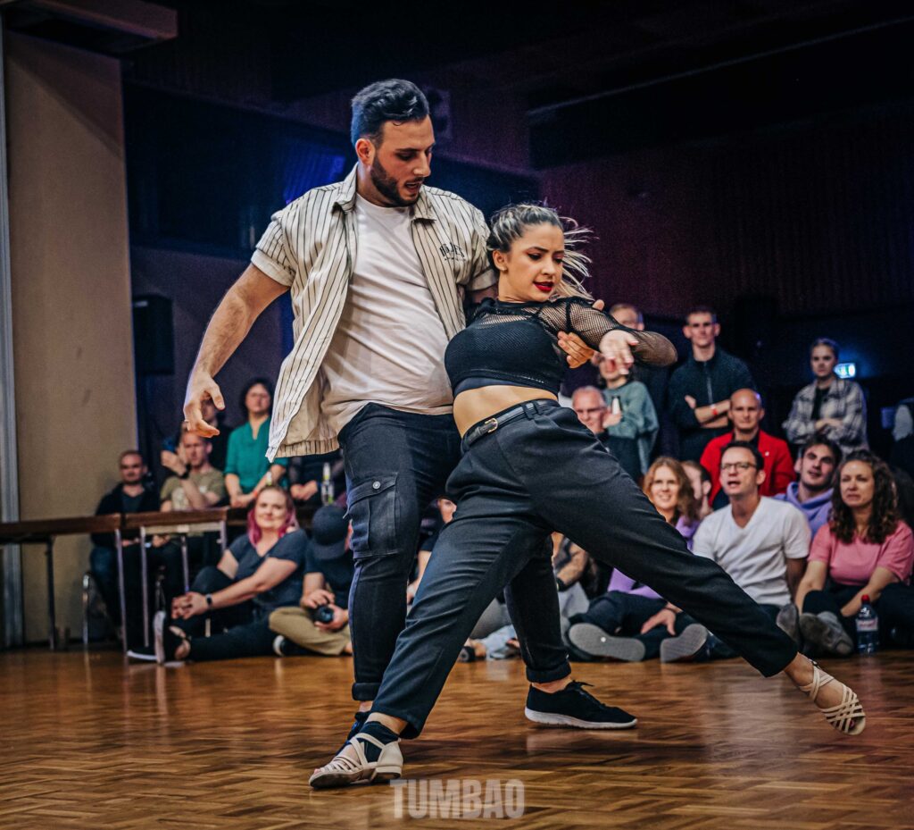 393932418 2028983560796333 613355533578122804 n