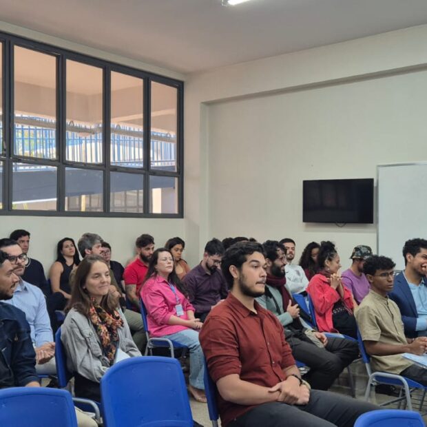 a comunidade acadêmica acompanhou a premiação da iniciação científica