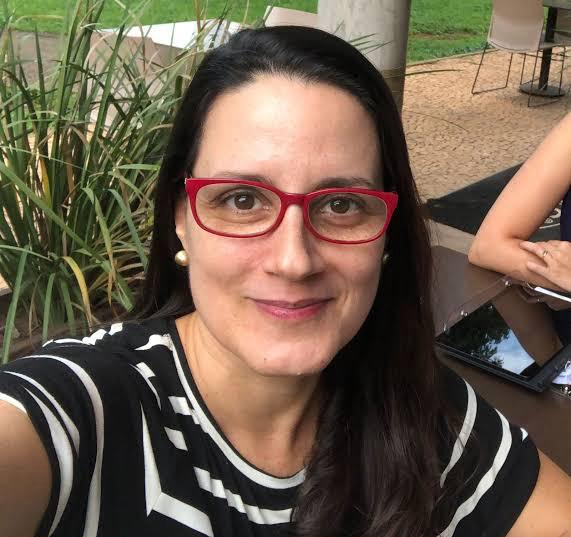 autora valeska zanello divulgação