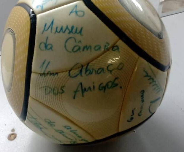 stf condena a 17 anos de prisão por tentativa de golpe homem conhecido por pegar bola de neymar