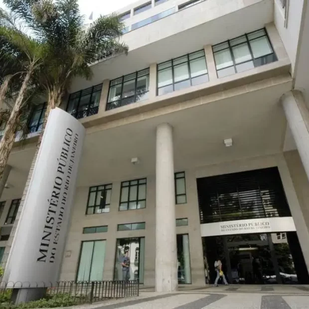 xmprj.jpg.pagespeed.ic .hh8n8s6yza