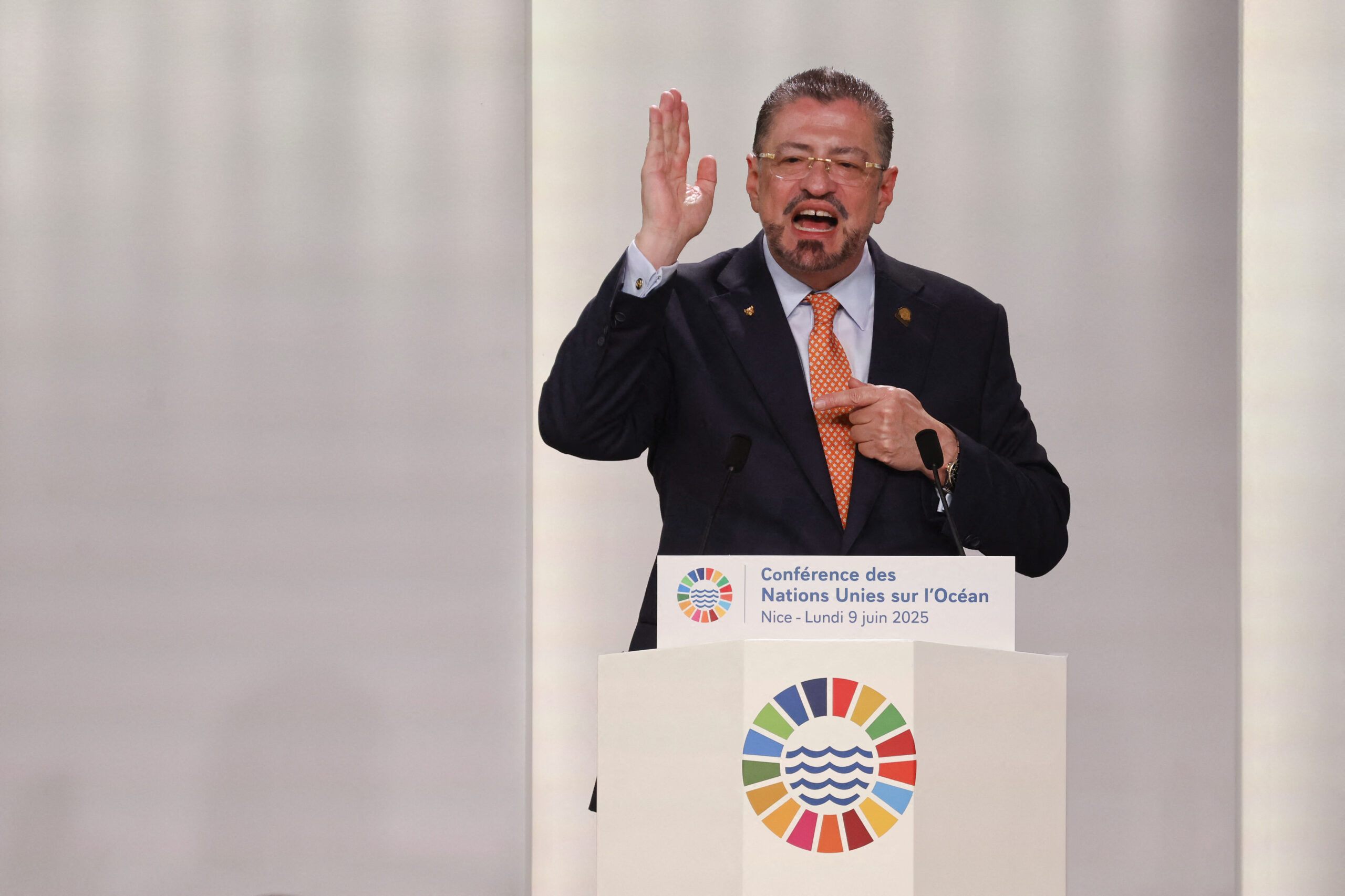 france politics environment ocean economy finance diplomacy