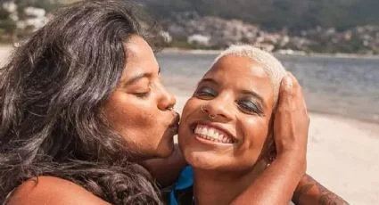 A jovem brasileira morreu após cair durante trilha em um vulcão na Indonésia. Família cobra respostas e aponta negligência no resgate