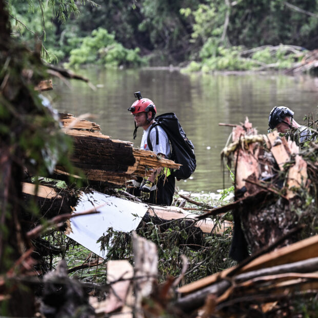 multiple deaths from catastrophic flooding in central texas
