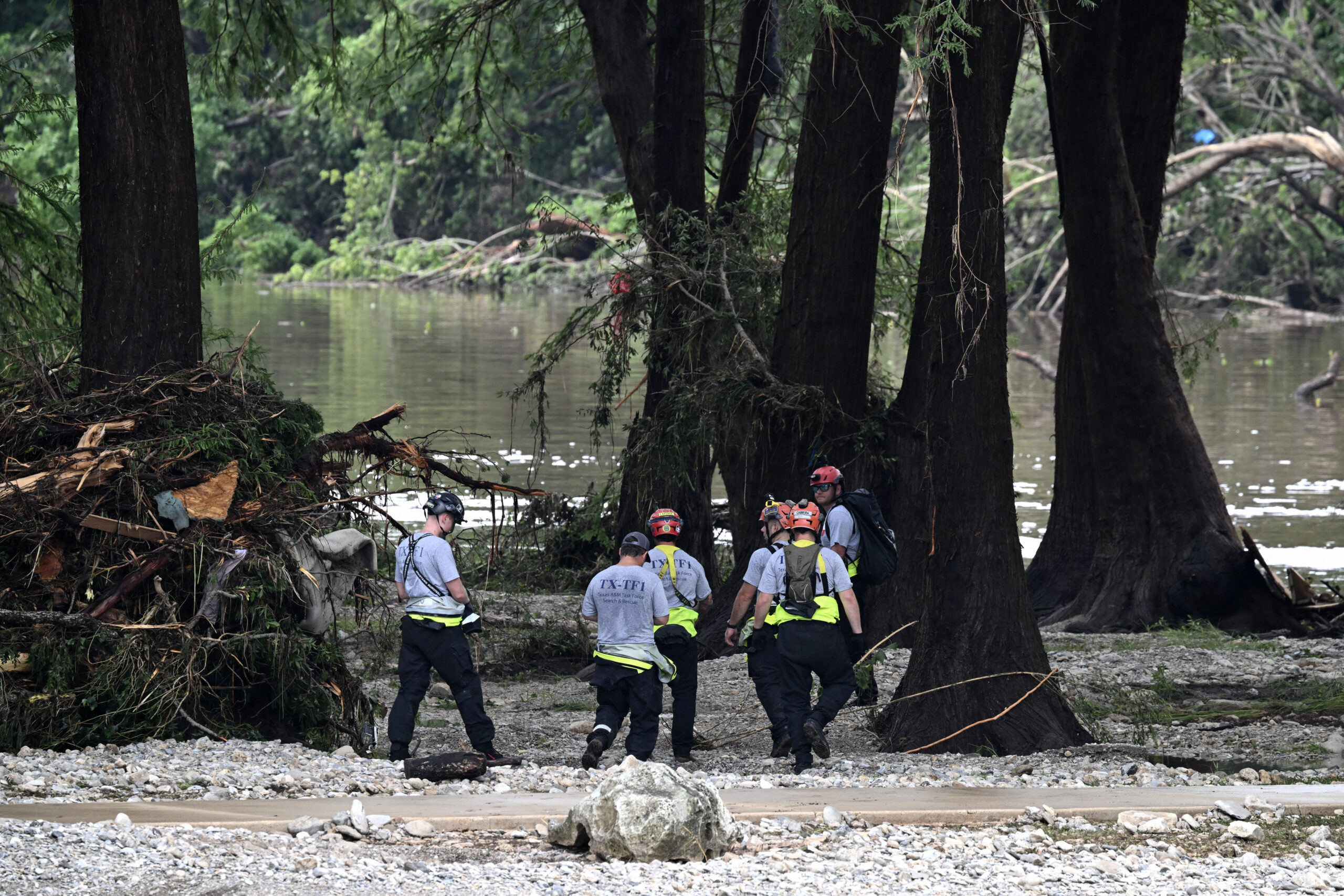 multiple deaths from catastrophic flooding in central texas