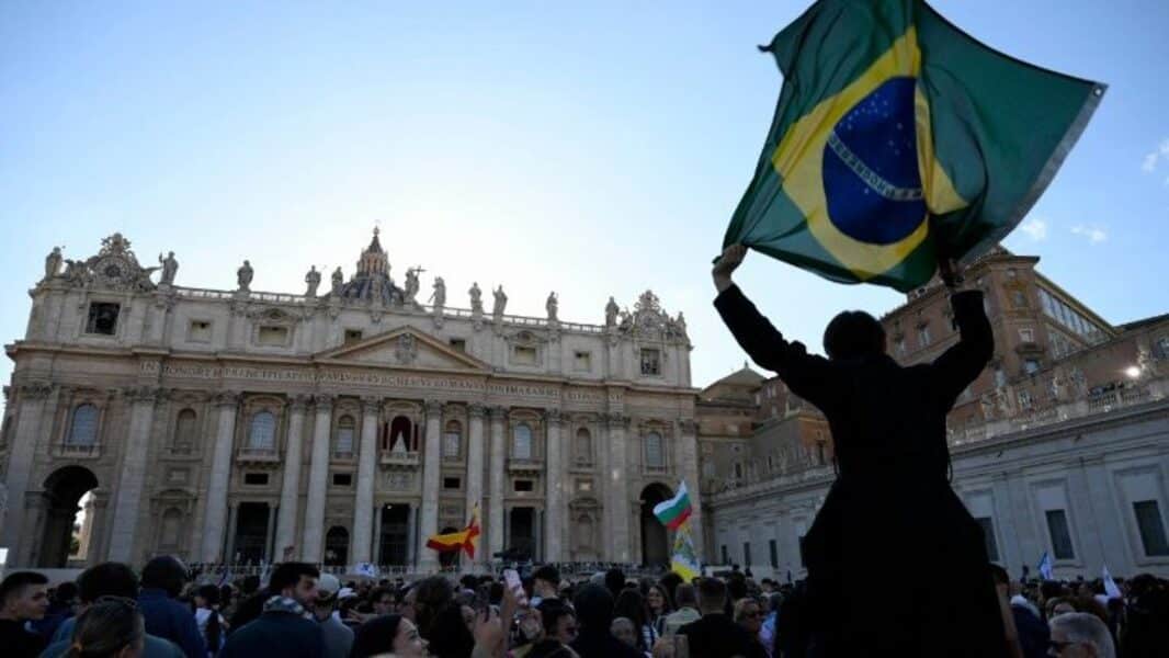 Prevista para 26 de julho, a viagem para o Jubileu da Juventude foi cancelada pela empresa de turismo Kairós Viagens e Peregrinações, de Franca (SP), que não deu informações sobre o reembolso