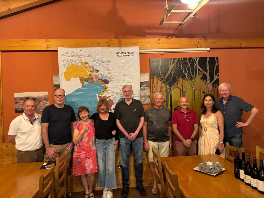 8d3acd8a e5fa 4225 bf01 5bb94e1d5960