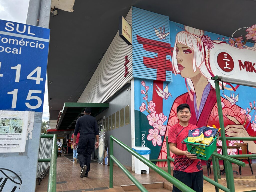 erick ryoiti akaoka, subgerente da loja mikami créditos daniel xavier jornal de brasília (14)