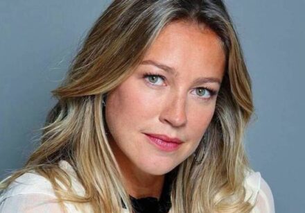 Atriz enfrenta ação de R$ 15 mil movida por ex-funcionária que alega ter sido exposta nas redes sociais. Audiência está marcada para agosto.