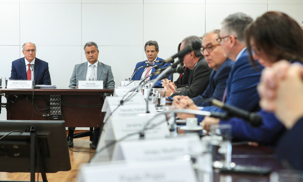 reunião para discutir medidas à tarifa de 50% dos eua. (1)