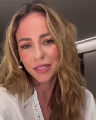 A atriz se manifesta após anúncio bombástico da escola de samba e coloca os pontos nos tamborins: “Rainha é a Virgínia!”