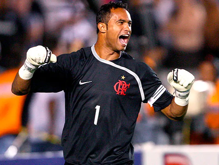 na epoca do assassinato o goleiro bruno era destaq 1695386051