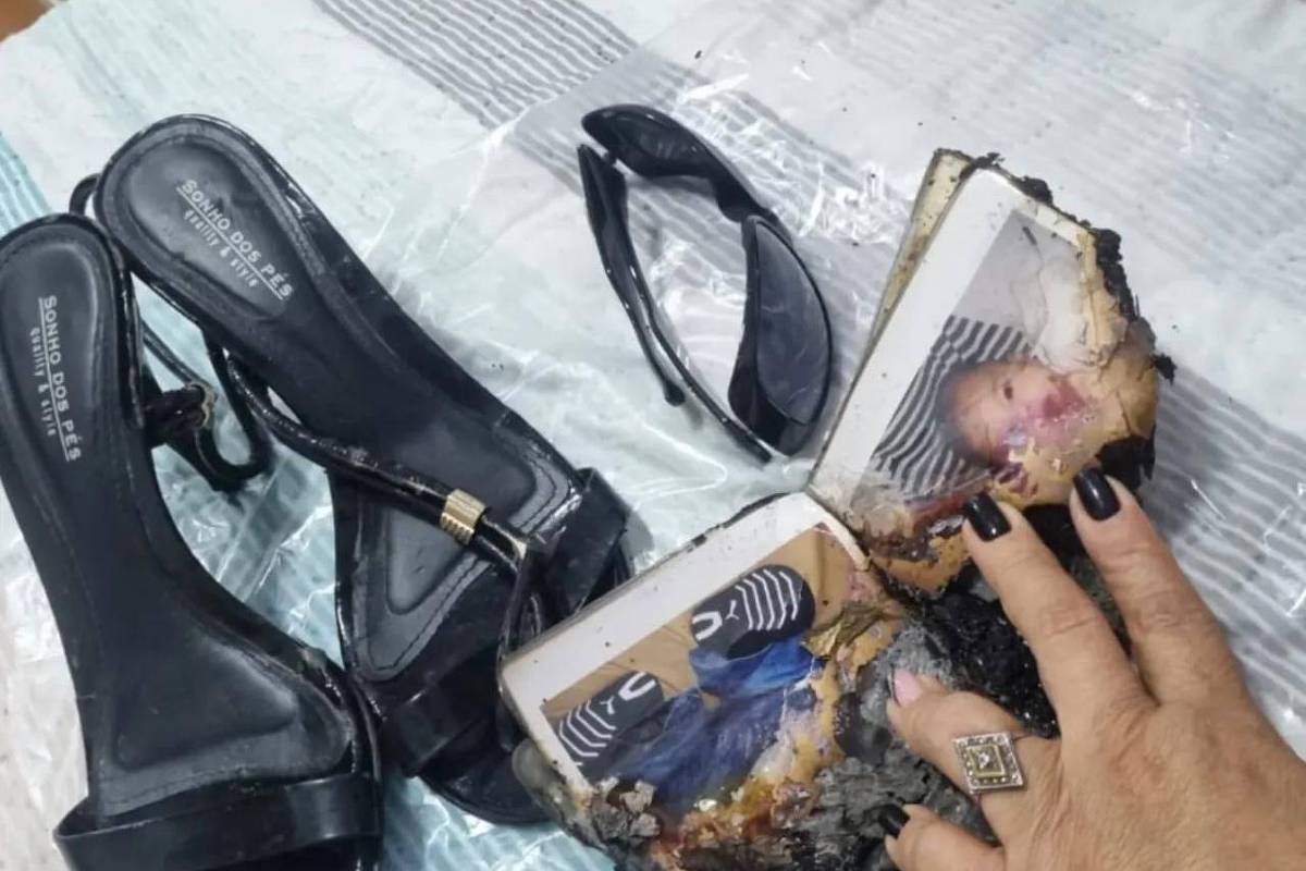 após 15 anos mãe de eliza samudio recebe pertences da filha