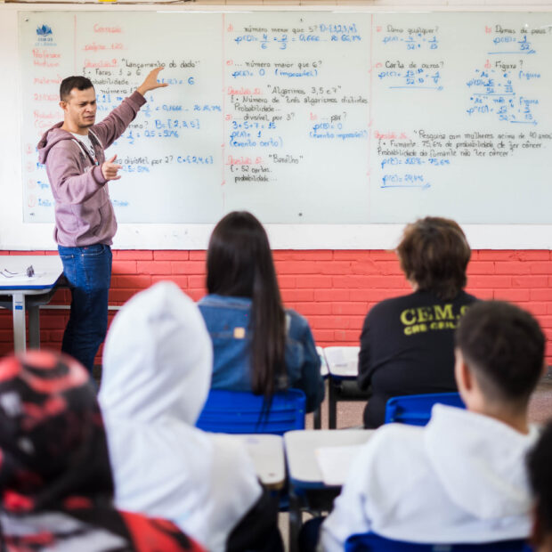 18.7. educação. foto jotta castro seedf