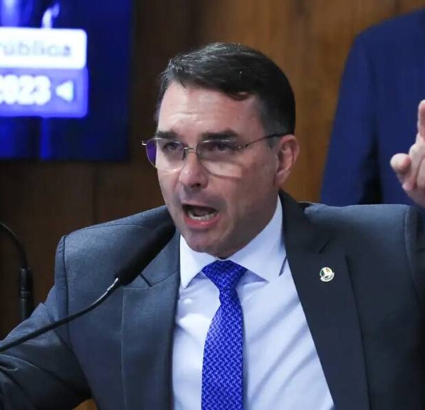 flávio bolsonaro
