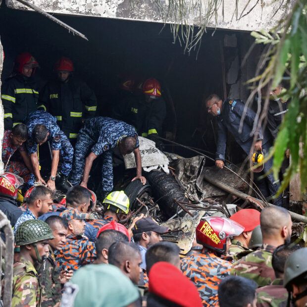 bangladesh aviation crash
