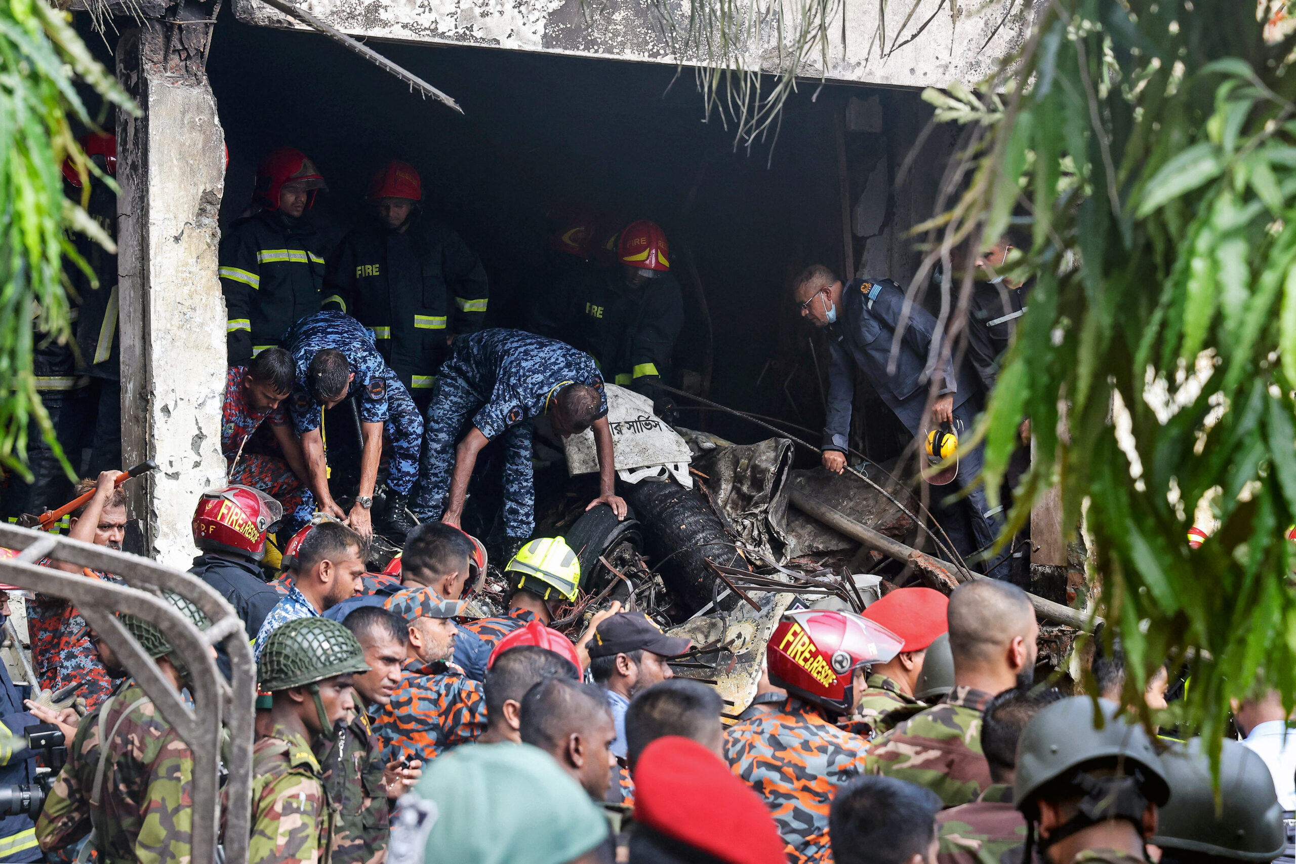 bangladesh aviation crash