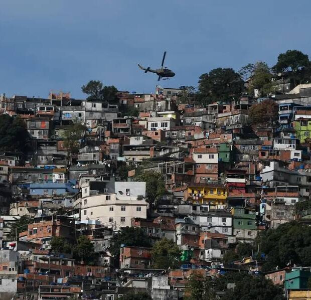 favela 2