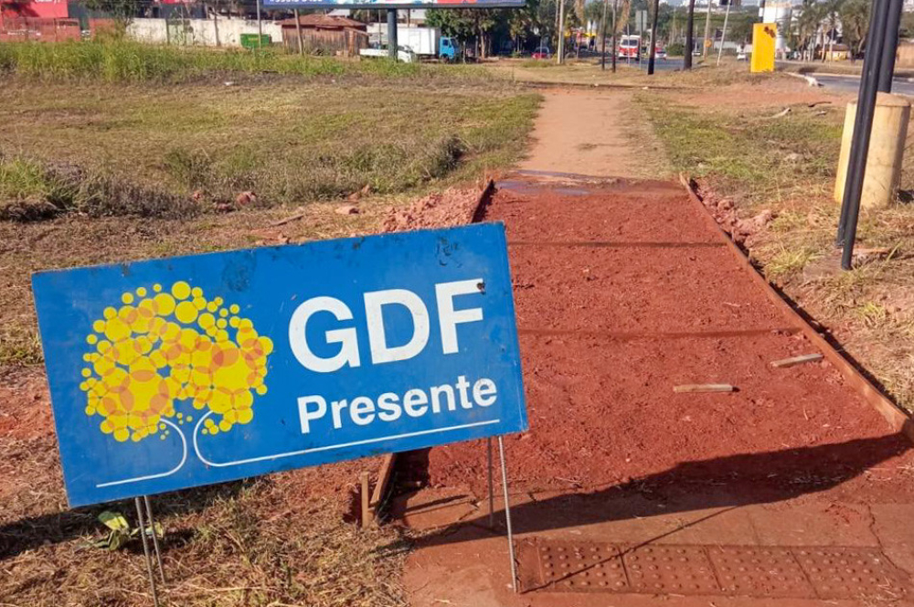 equipes do gdf recolhem 108 toneladas de entulhos do sia (1)