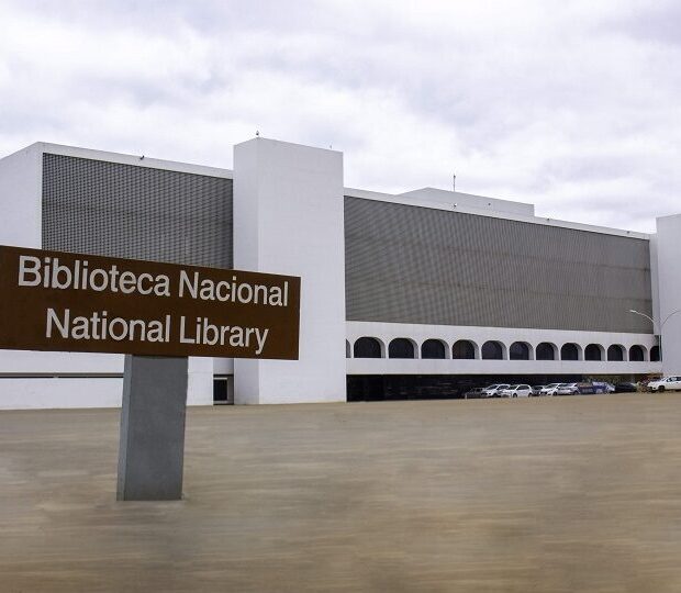 biblioteca nacional 840x540 1 (1)