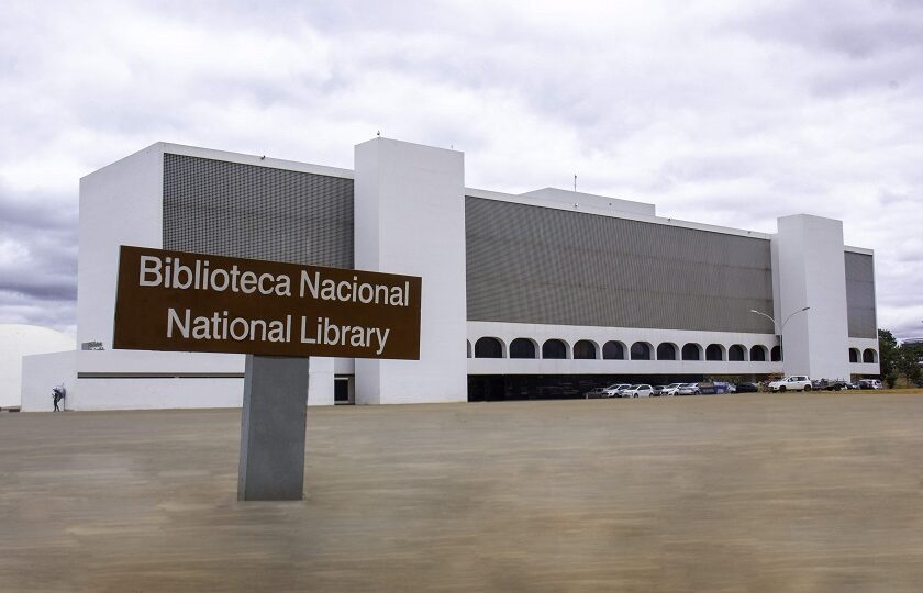 biblioteca nacional 840x540 1 (1)