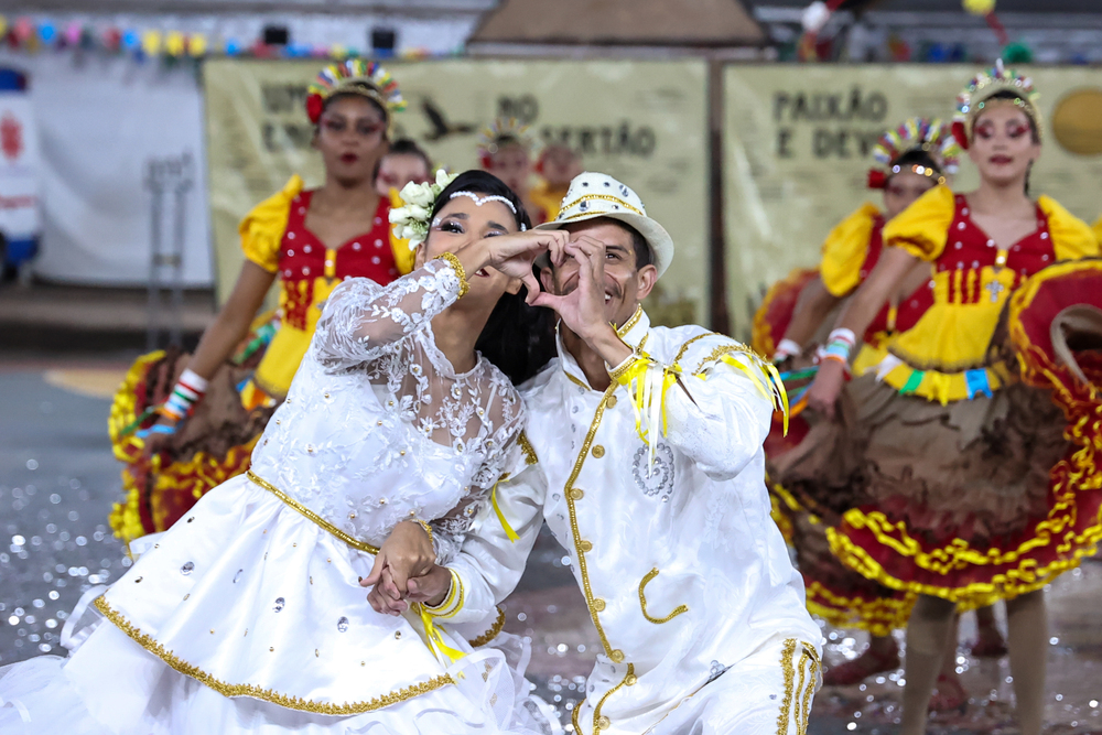 bambolea 1000 junina