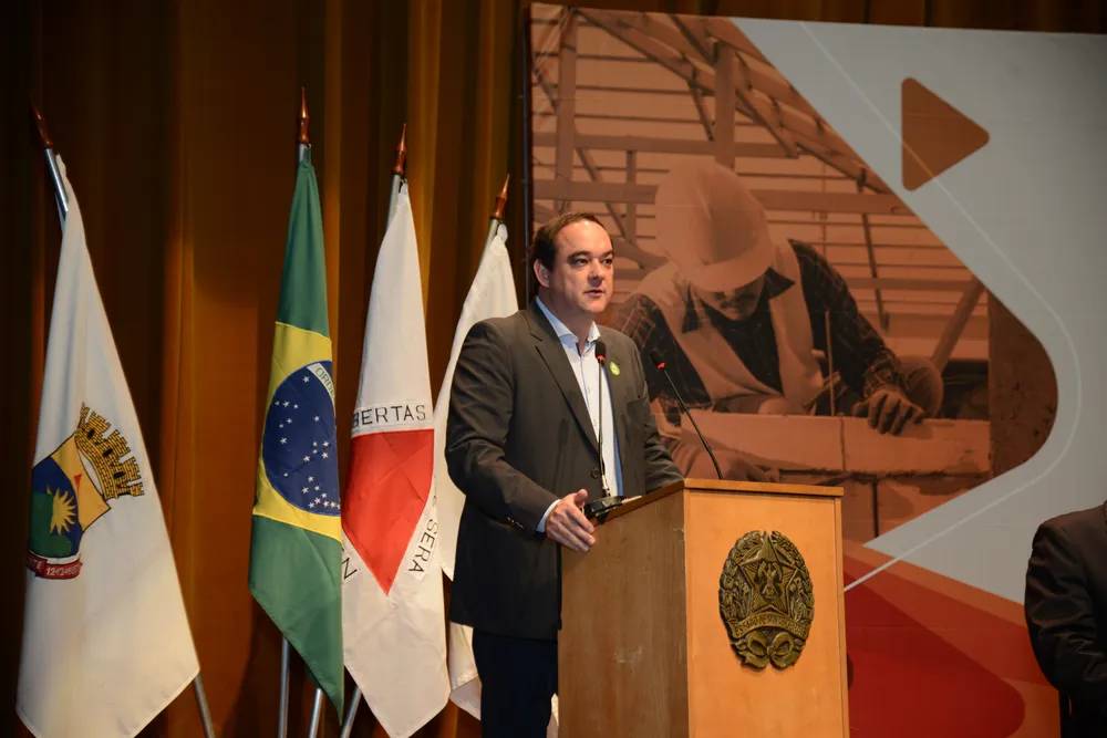 flávio roscoe presidente da fiemg