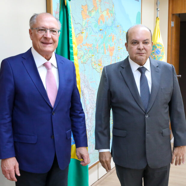 54684821905 f17bb77436 k