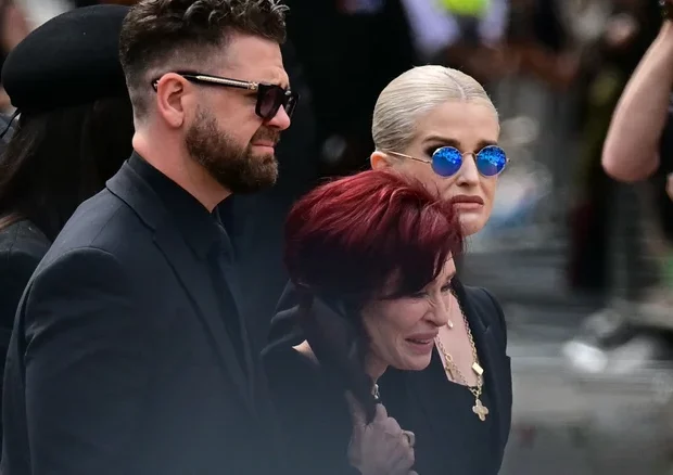 kelly osbourne filha de ozzy osbourne 1